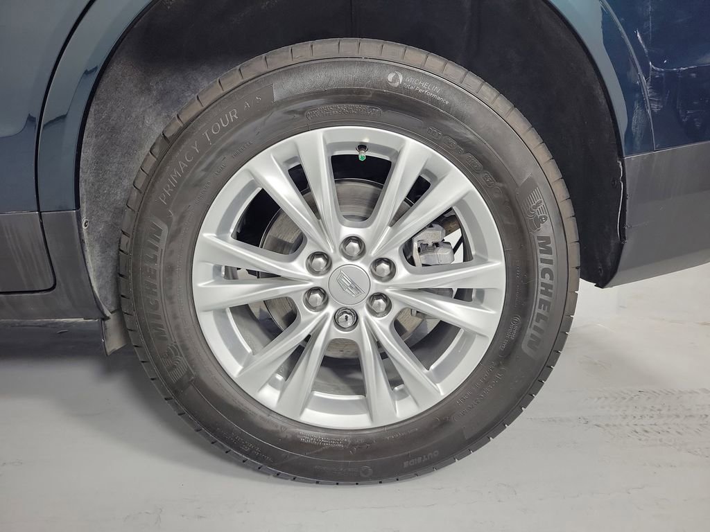 Certified 2024 Cadillac XT5 Luxury FWD image 10