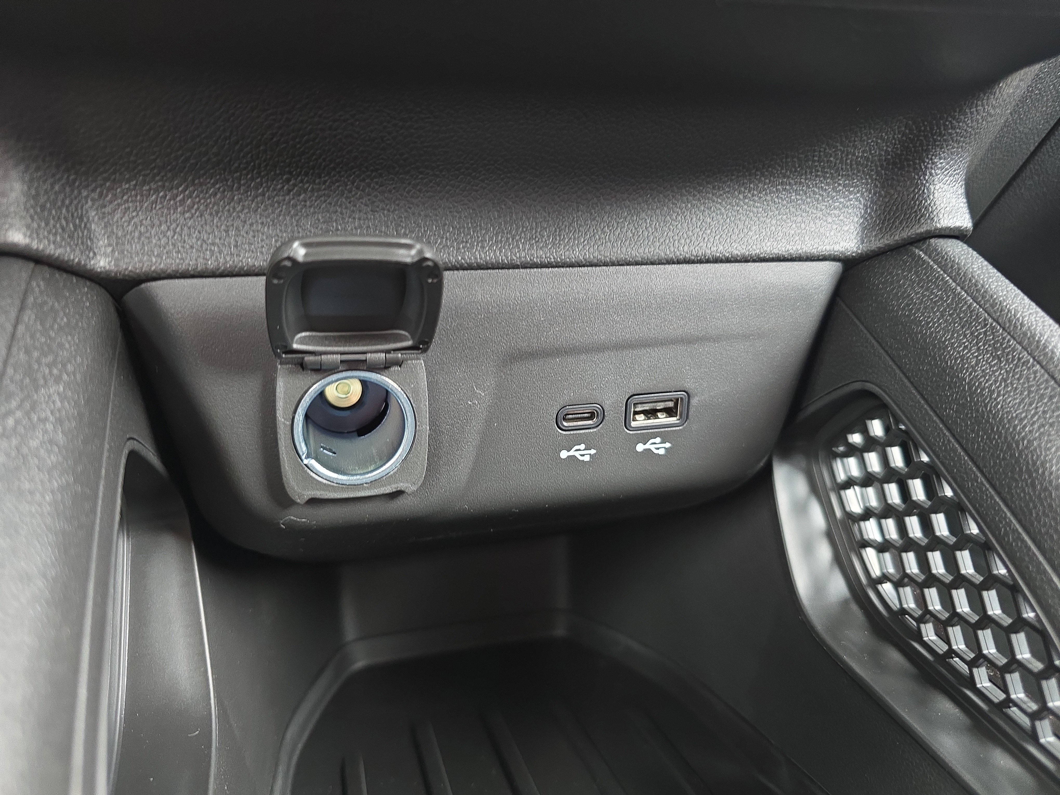 New 2026 Chevrolet TrailBlazer LS AWD/4WD image 30