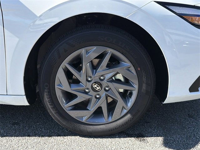 New 2026 Hyundai Elantra Blue image 12