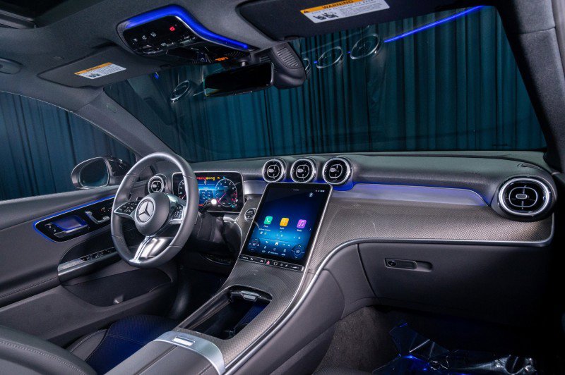 Certified 2026 Mercedes-Benz GLC 300 image 4