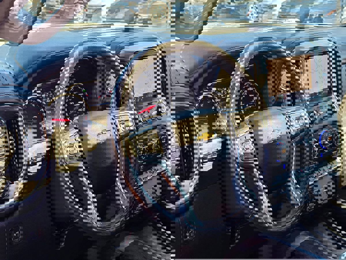 Used 2020 Chevrolet Silverado 2500 LTZ w/ LTZ Premium Package image 21