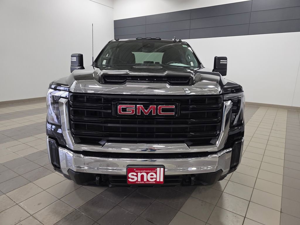 Used 2024 GMC Sierra 3500 Pro image 8