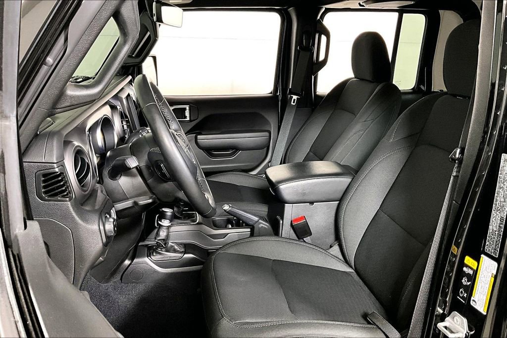 Used 2023 Jeep Gladiator Willys image 24