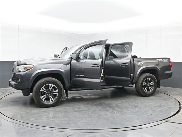 Used 2019 Toyota Tacoma TRD Sport image 51