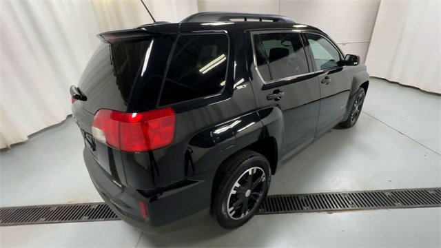 Used 2017 GMC Terrain SLT w/ Open Road Package image 8