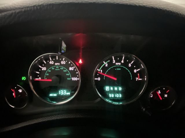 Used 2014 Jeep Wrangler Unlimited Sahara image 15