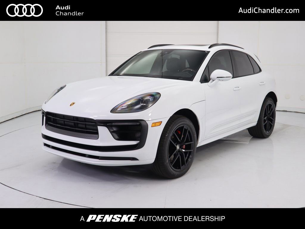 Used 2022 Porsche Macan S image 1