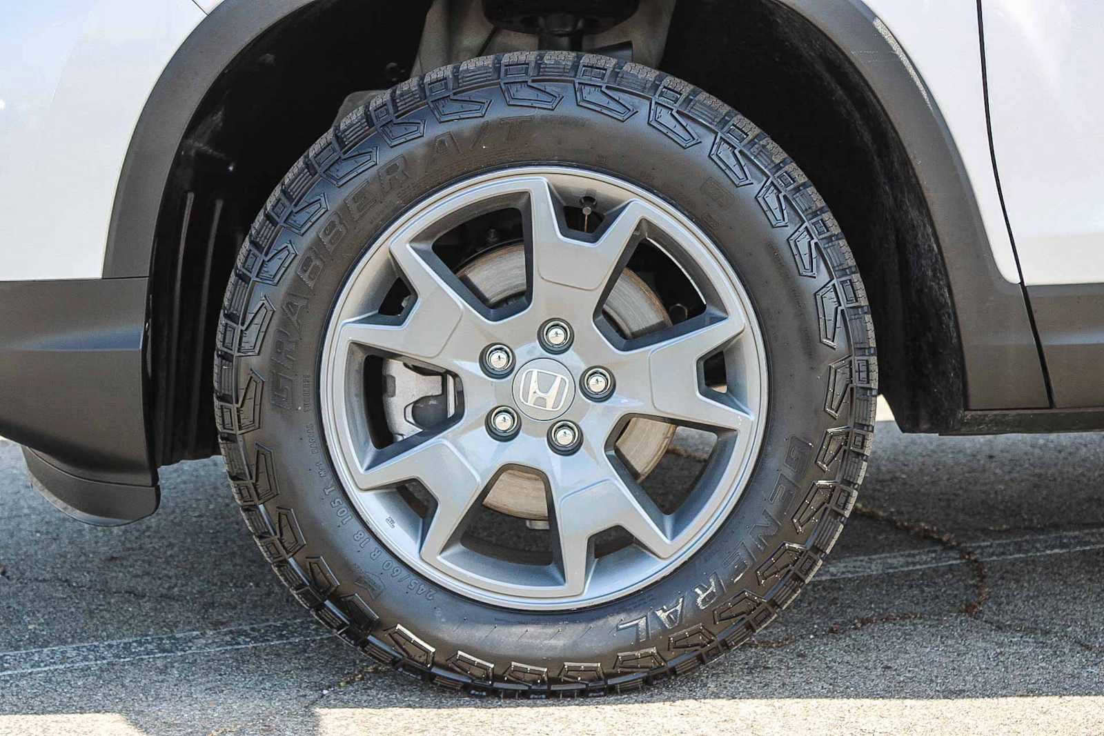Certified 2025 Honda Passport TrailSport image 11
