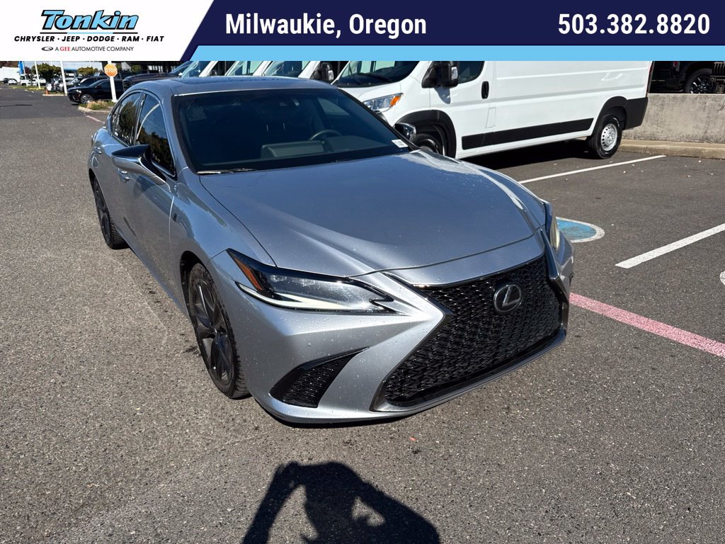 Used 2023 Lexus ES 250 w/ Accessory Package (Z2) AWD/4WD image 1