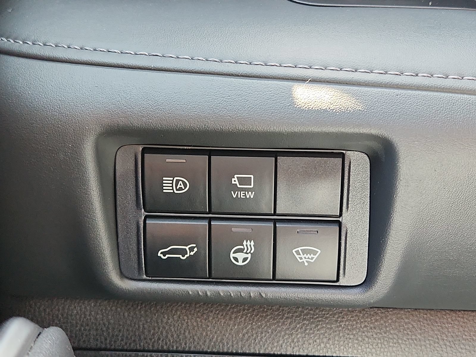 Used 2021 Toyota Highlander Platinum FWD image 15