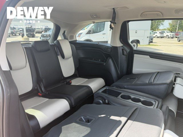 Used 2025 Honda Odyssey Elite image 32