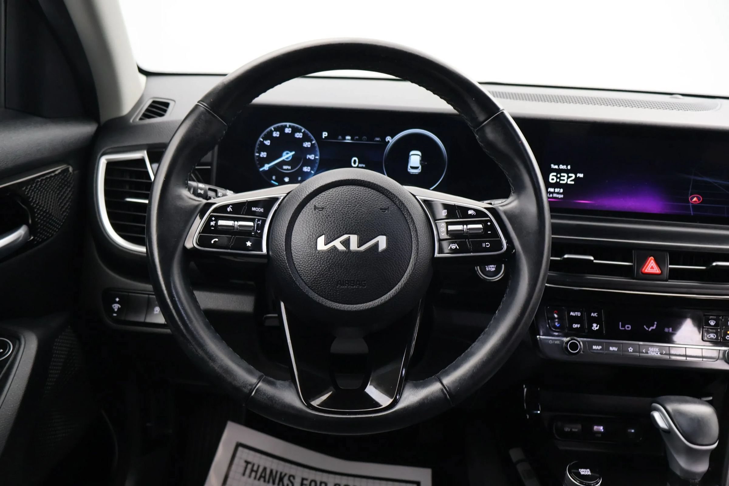Used 2024 Kia Seltos S AWD/4WD image 17