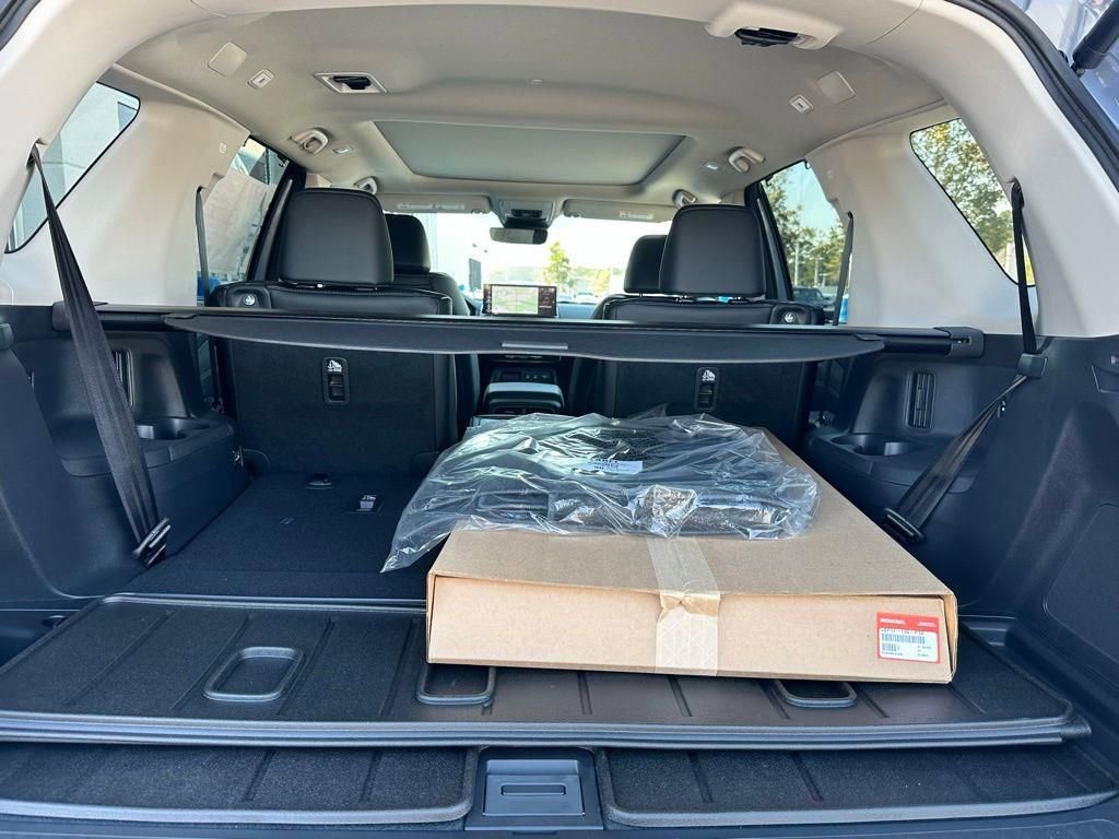 New 2026 Honda Pilot Elite image 10