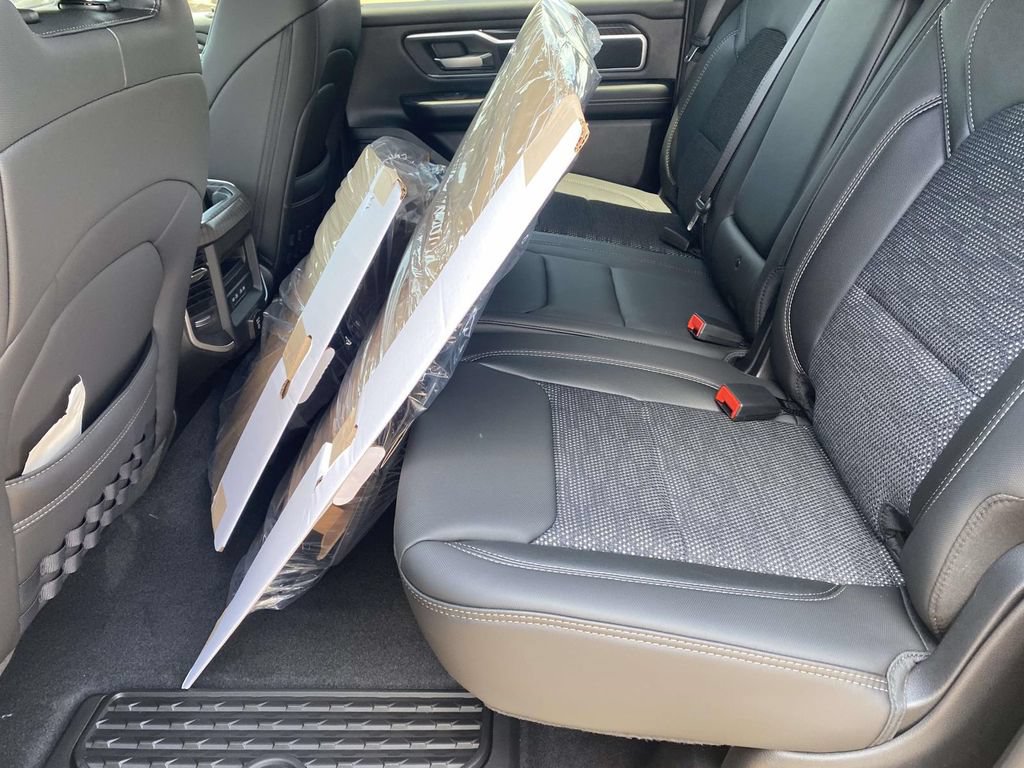 New 2026 RAM 1500 Big Horn w/ Back Country Package AWD/4WD image 40
