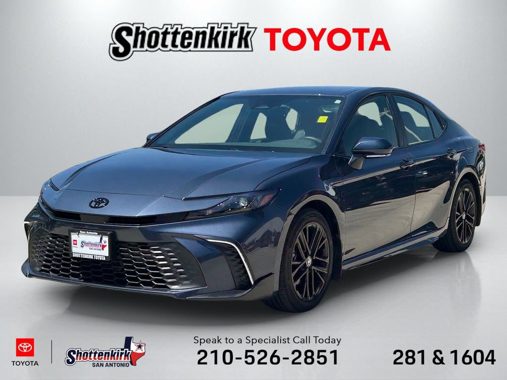 Used 2026 Toyota Camry SE w/ Convenience Package FWD image 1