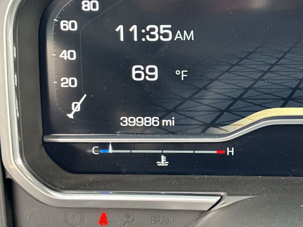 Used 2022 GMC Sierra 1500 AT4 w/ Technology Package image 12