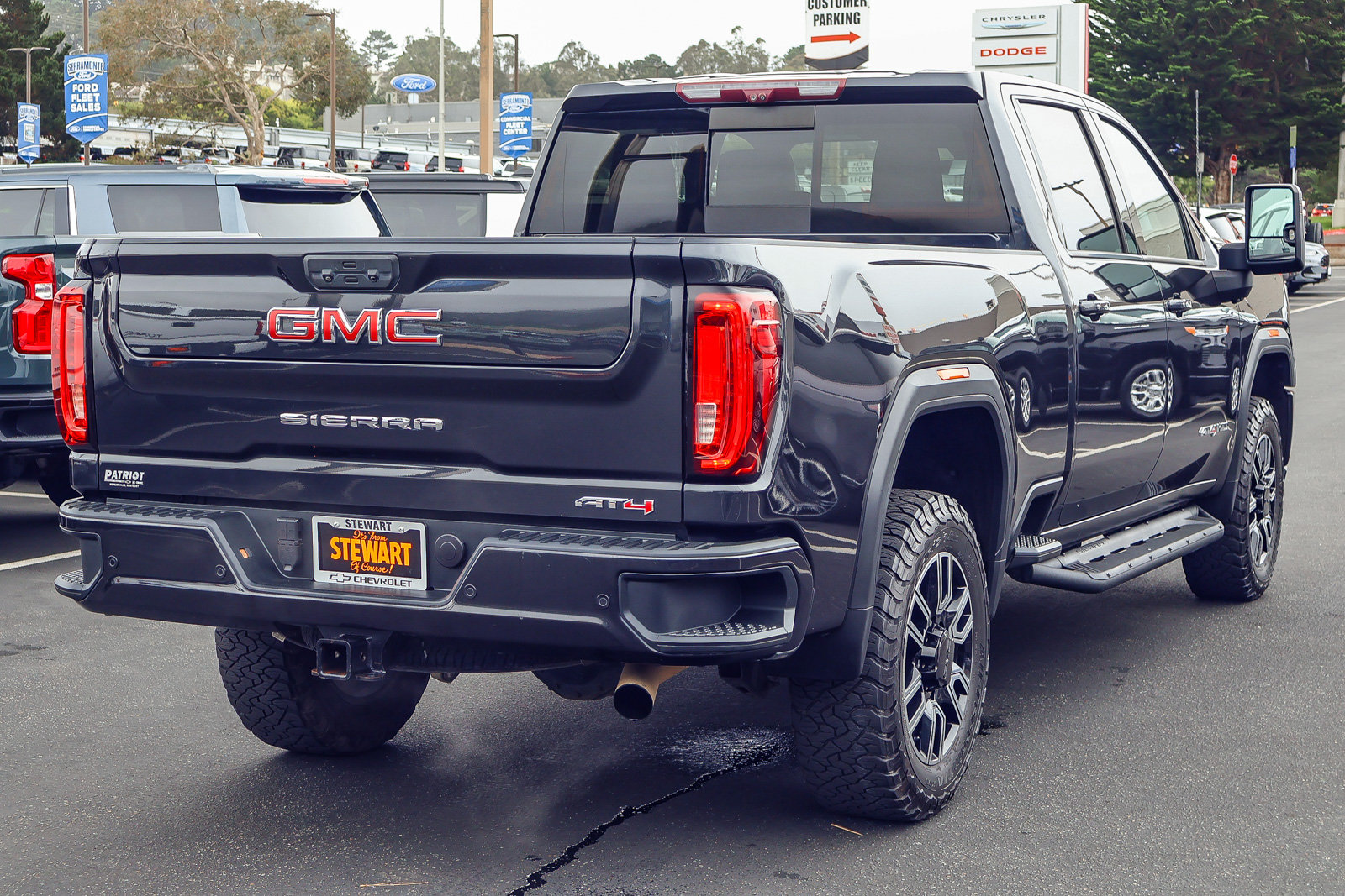 Used 2020 GMC Sierra 2500 AT4 w/ AT4 Premium Package AWD/4WD image 21