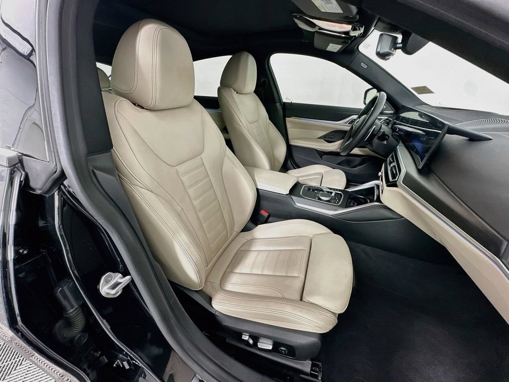 Used 2024 BMW M440i Gran Coupe RWD image 29