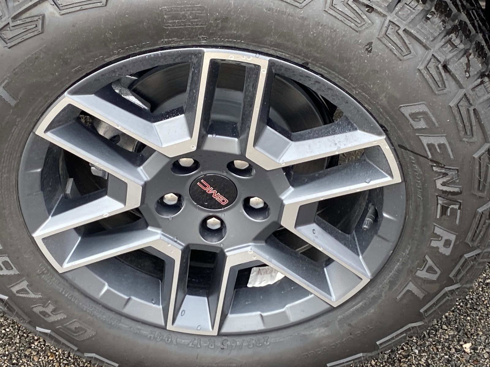 New 2026 GMC Terrain AT4 w/ Convenience Package III AWD/4WD image 6