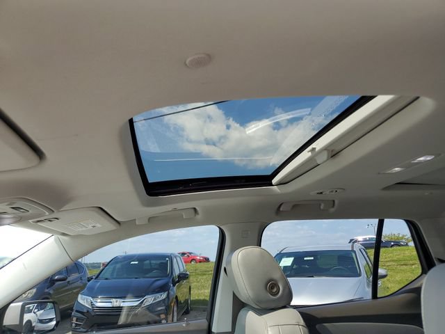 Used 2019 Chevrolet Traverse Premier AWD/4WD image 20