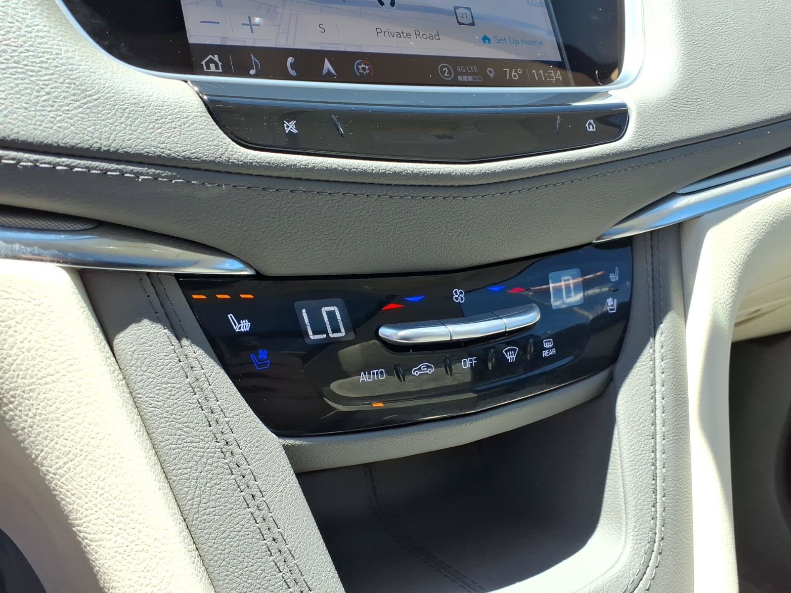 Certified 2023 Cadillac XT5 Premium Luxury AWD/4WD image 31