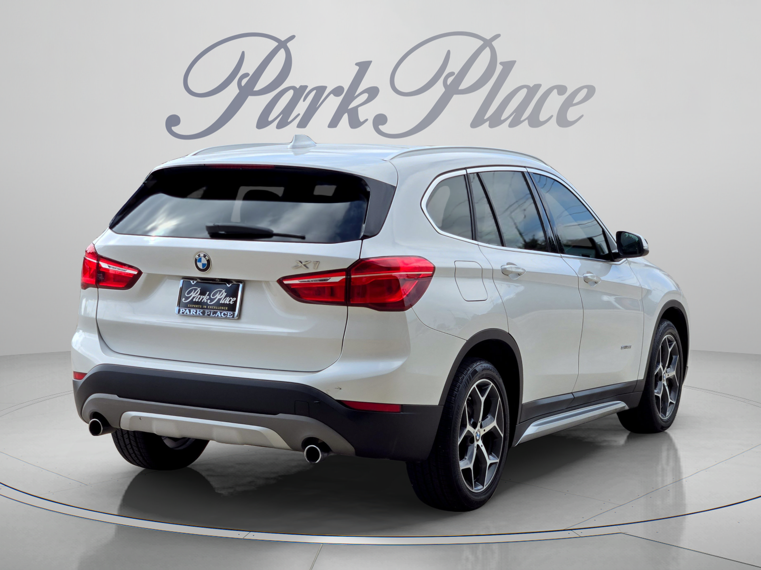 Used 2018 BMW X1 sDrive28i w/ Premium Package FWD image 6