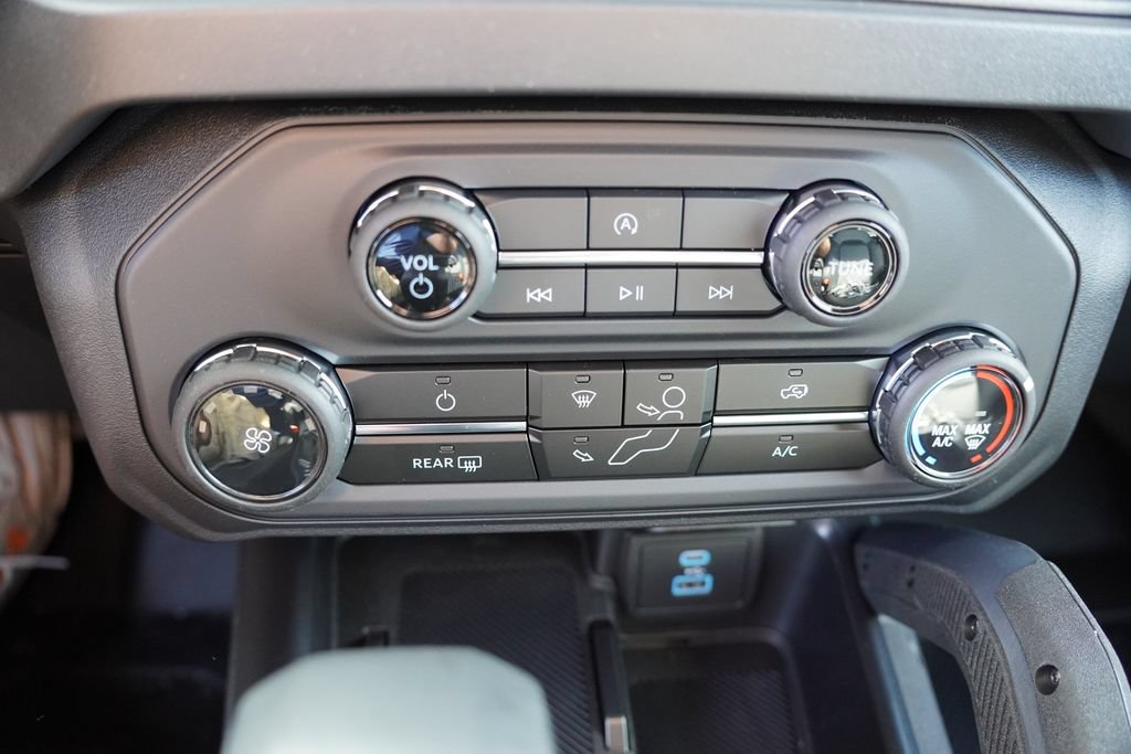 New 2025 Ford Bronco Badlands AWD/4WD image 15