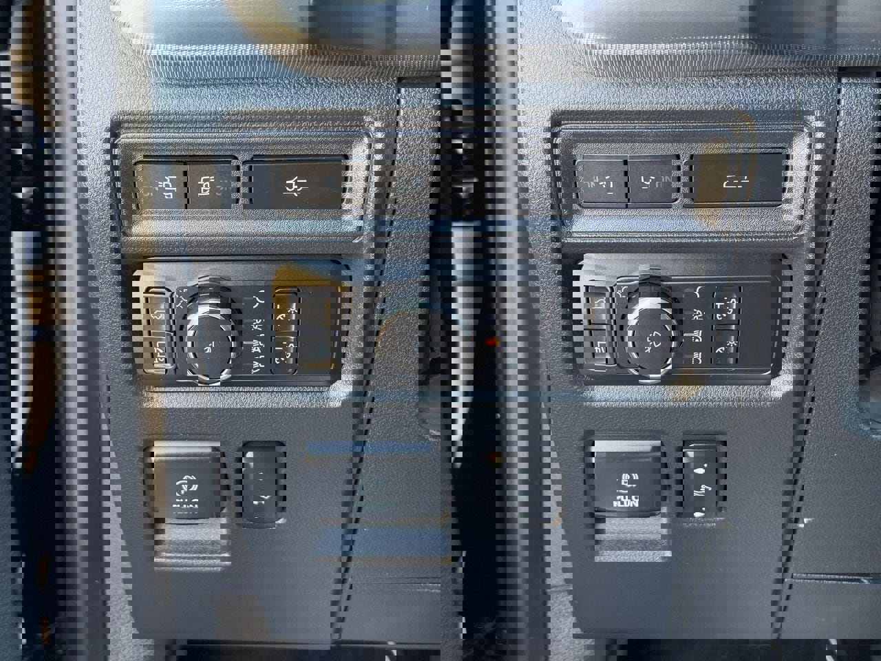 Used 2021 Ford F150 Platinum w/ Equipment Group 701A High image 26