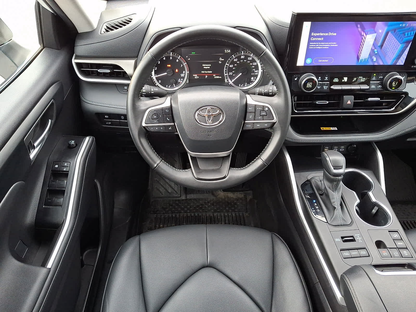 Used 2023 Toyota Highlander XLE AWD/4WD image 14