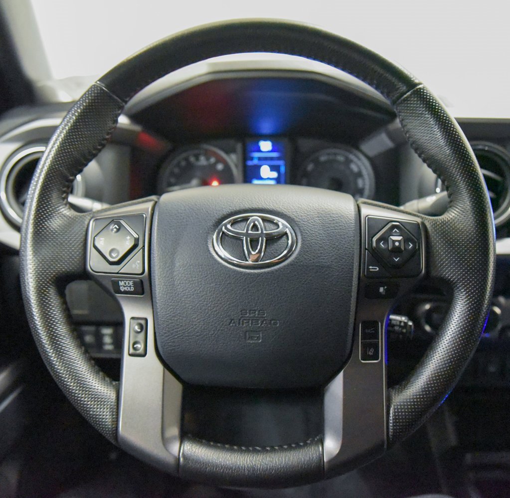 Used 2020 Toyota Tacoma TRD Off-Road image 23