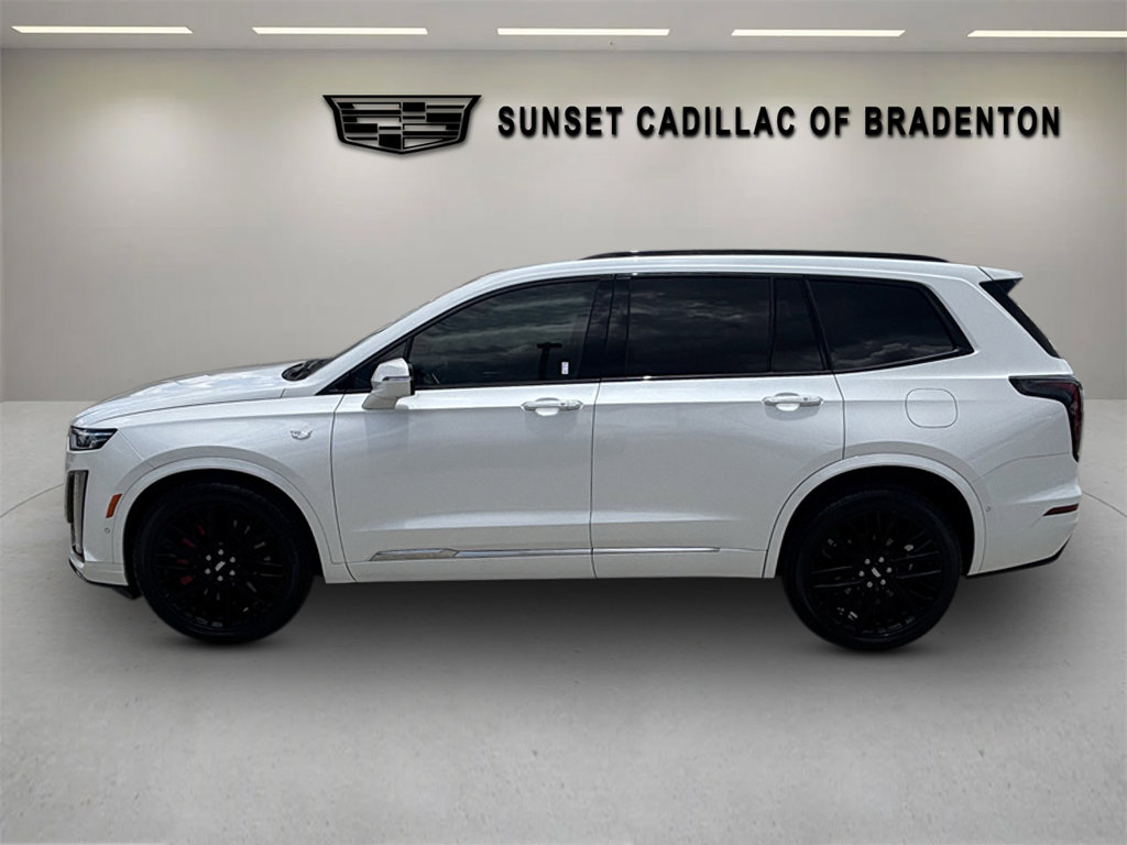 Certified 2023 Cadillac XT6 Sport w/ Platinum Package AWD/4WD image 6