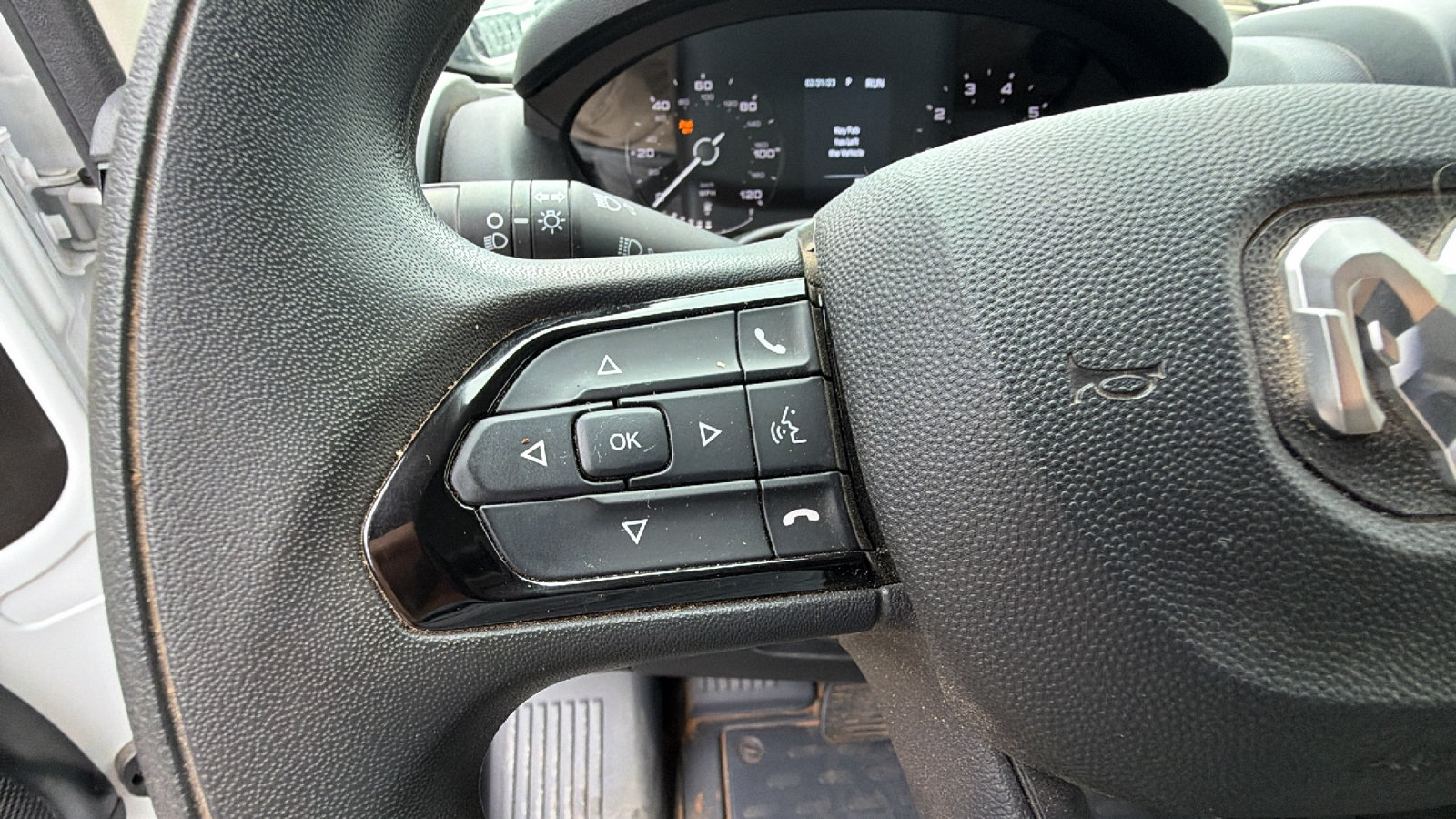 Used 2025 RAM ProMaster 2500 FWD image 17