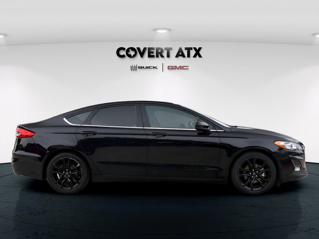 Used 2020 Ford Fusion SE w/ Equipment Group 151A FWD image 8