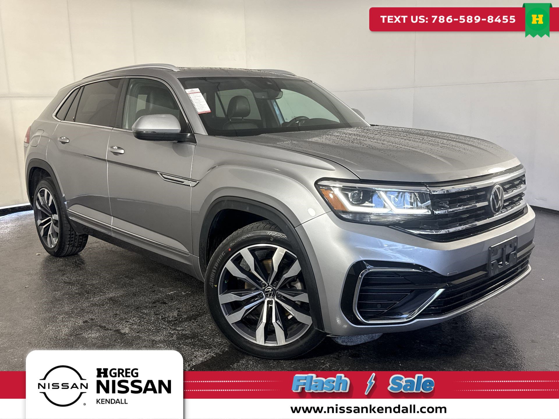 Used 2021 Volkswagen Atlas Cross Sport SEL R-Line image 1