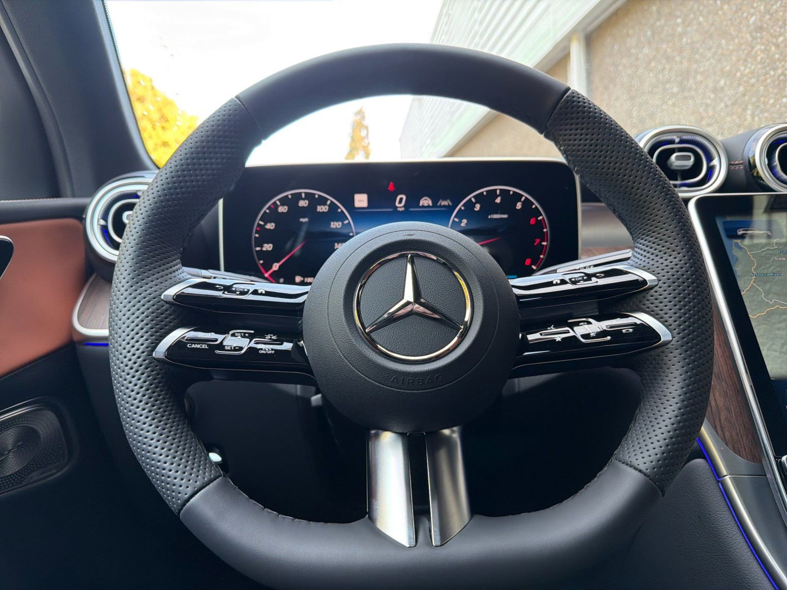 New 2026 Mercedes-Benz GLC 300 4MATIC image 24