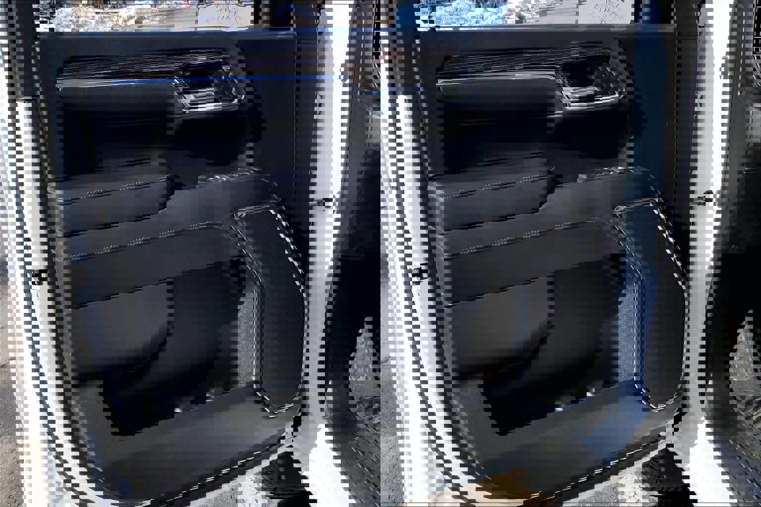 Used 2023 GMC Sierra 1500 Elevation image 18