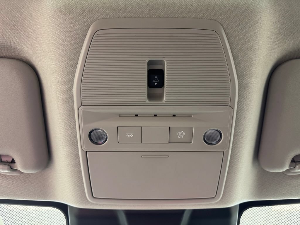New 2026 Nissan Sentra SV w/ SV Convenience Package FWD image 40