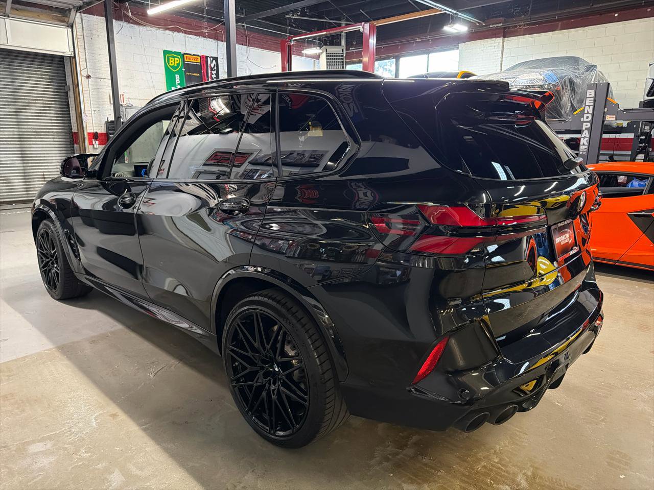 Used 2025 BMW X5 M Competition w/ Executive Package AWD/4WD image 9