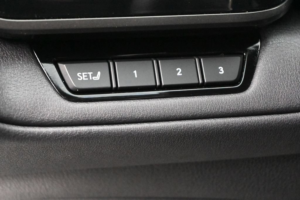 Used 2024 Lexus TX 500h AWD w/ Technology Package image 6