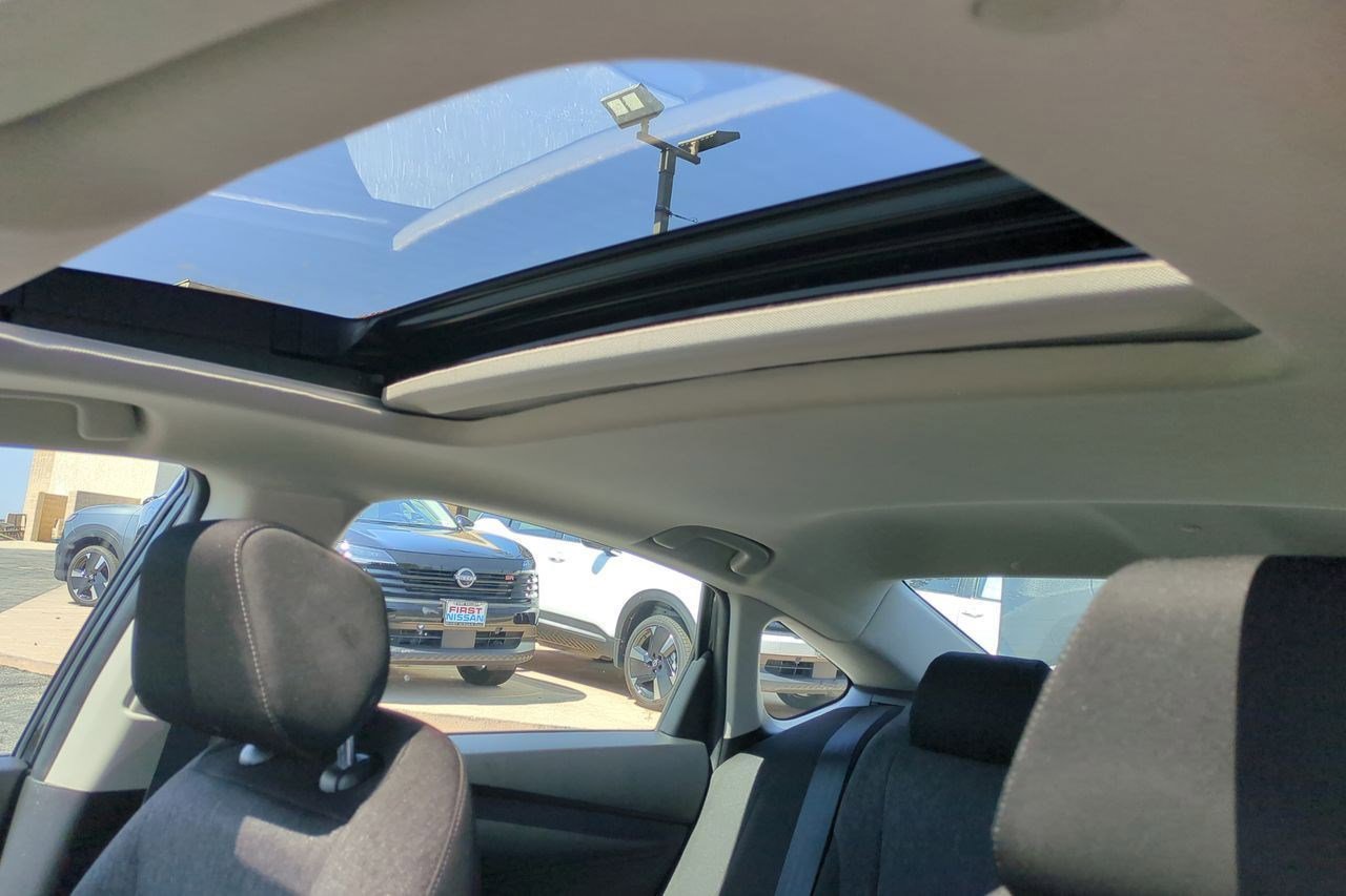 Certified 2023 Honda Accord EX image 19