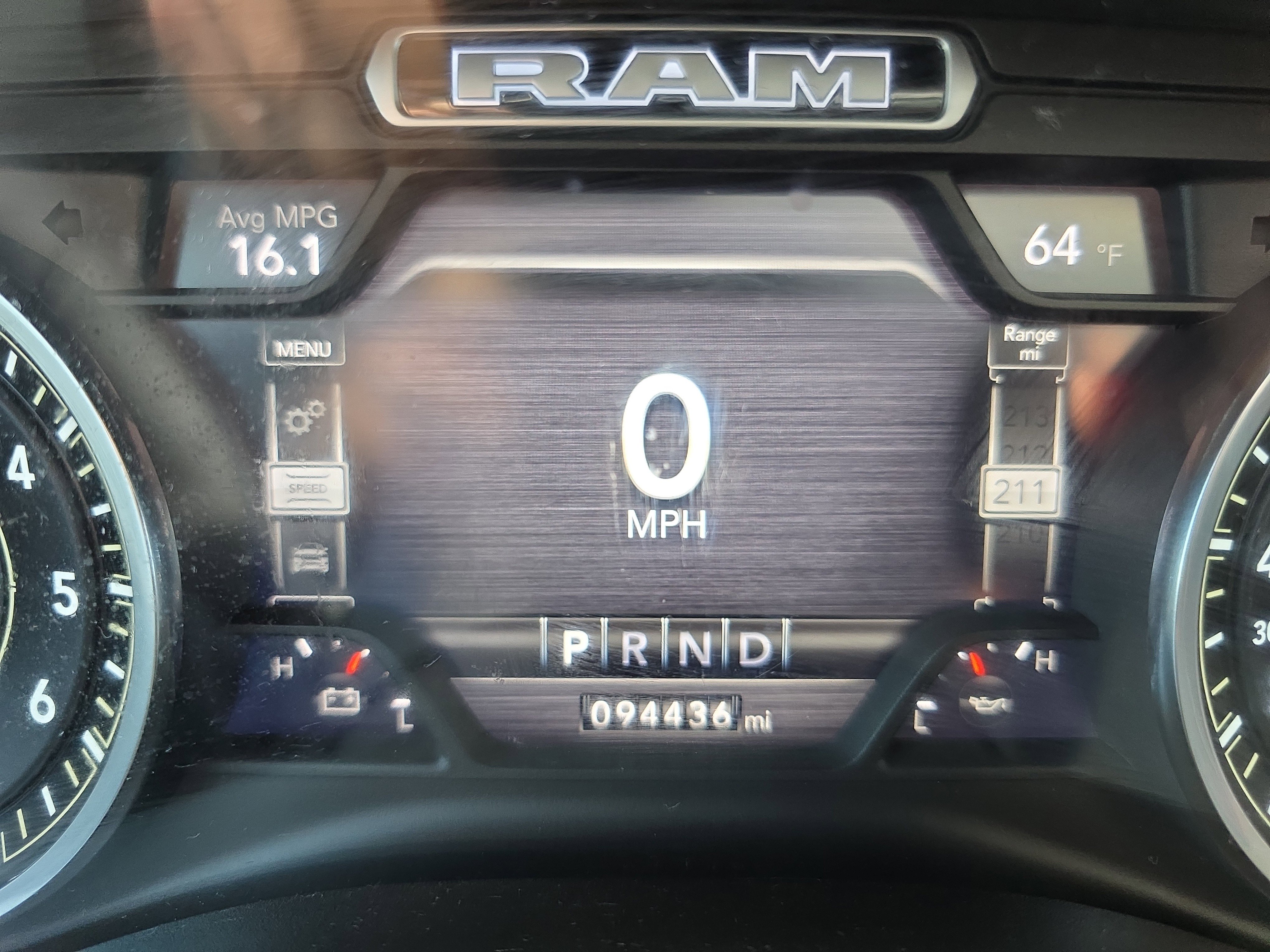 Used 2021 RAM 1500 Laramie AWD/4WD image 25