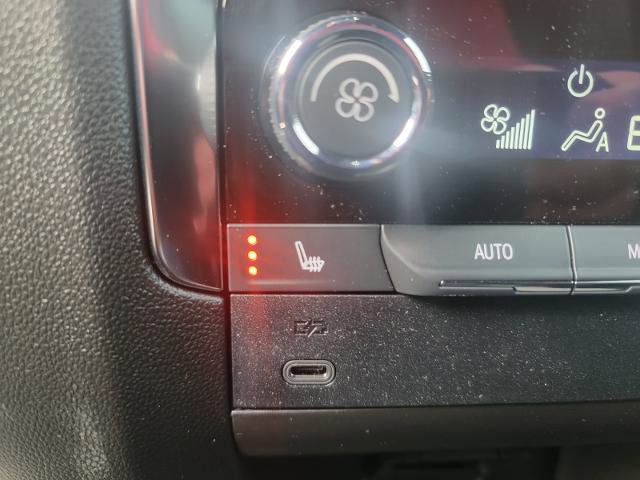 New 2026 Chevrolet Suburban High Country image 25