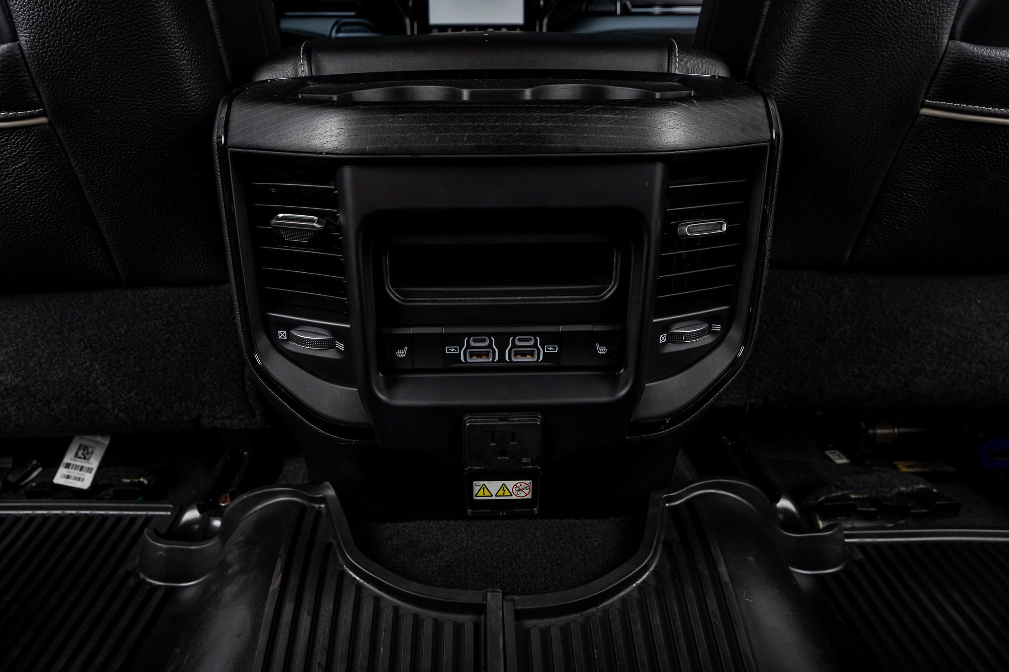 Used 2022 RAM 2500 Limited w/ Night Edition image 34