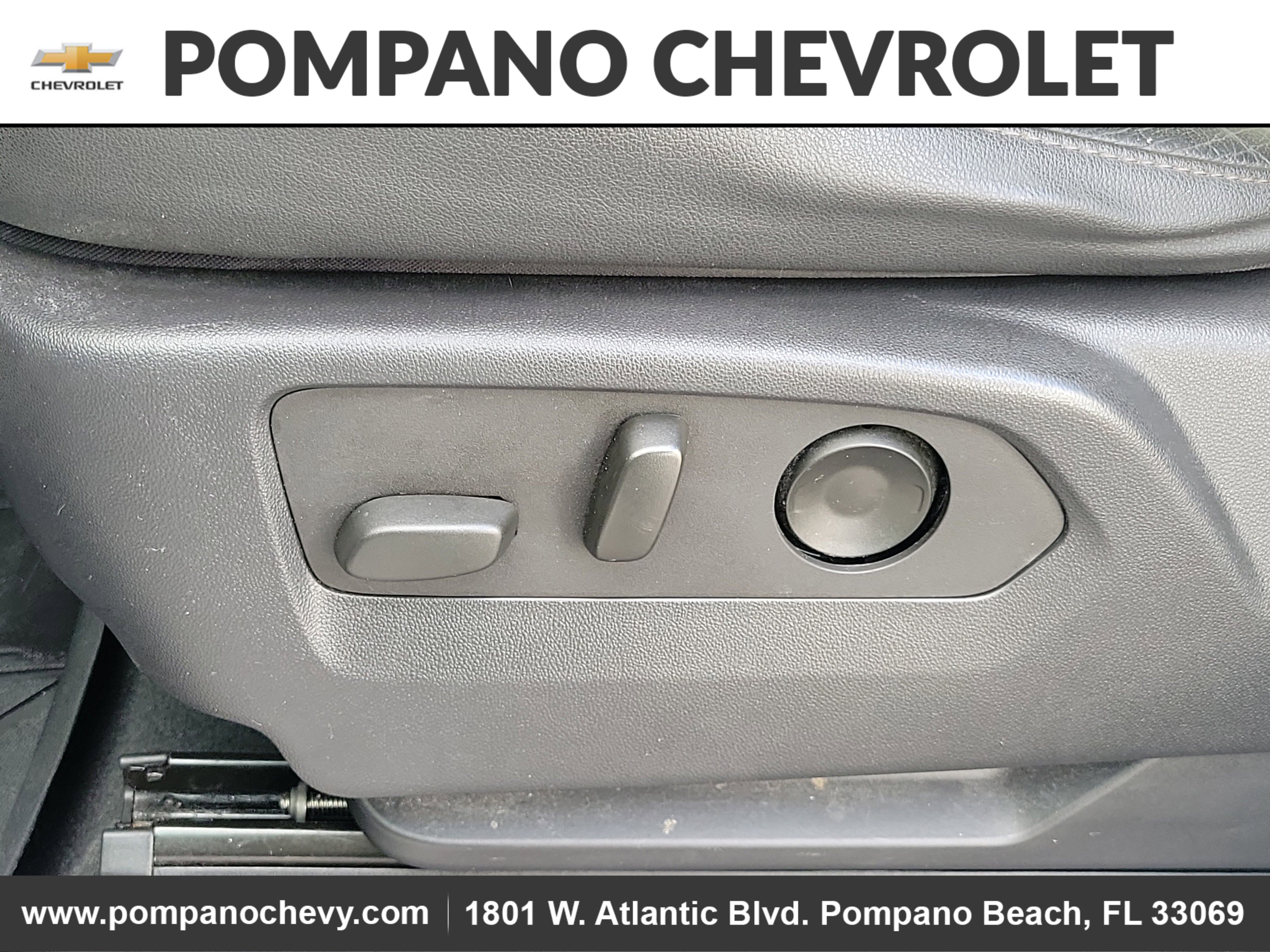 Used 2023 Chevrolet Silverado 1500 ZR2 image 26