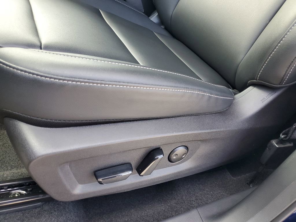 Certified 2025 Nissan Murano SL image 22