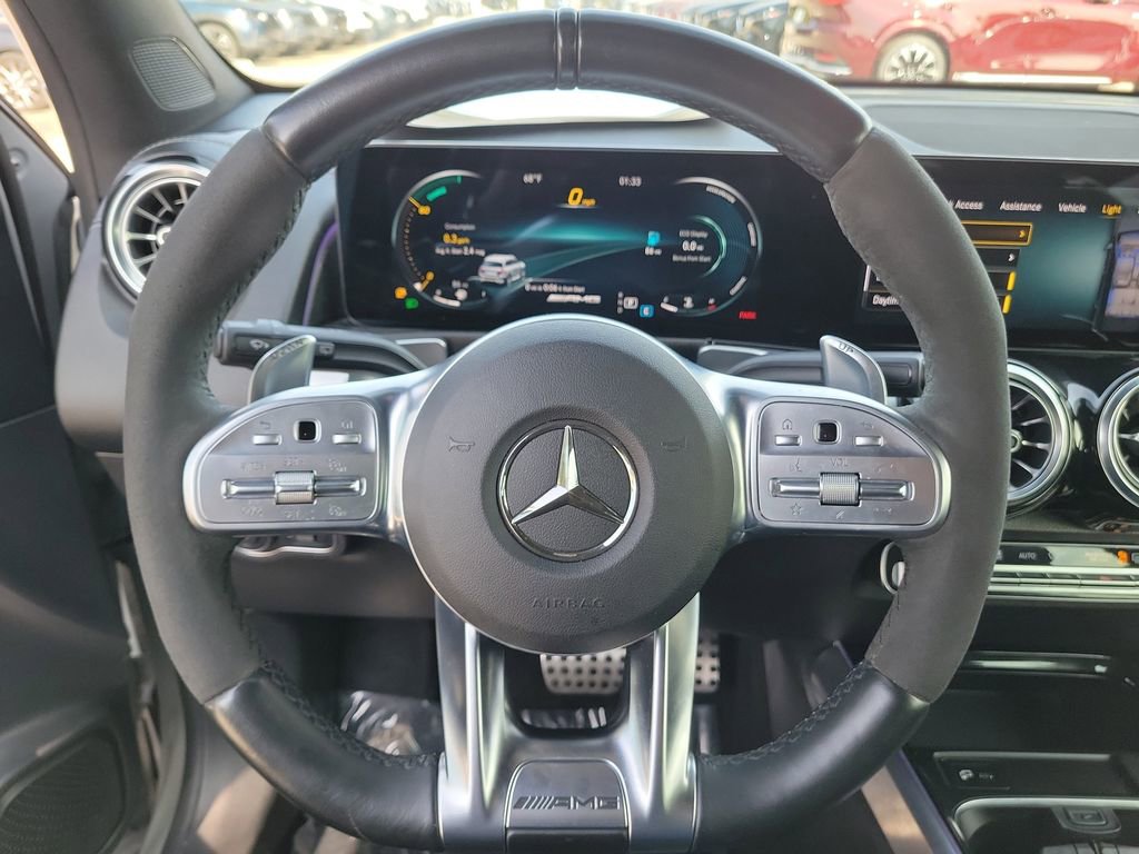 Used 2022 Mercedes-Benz GLB 35 AMG 4MATIC image 28
