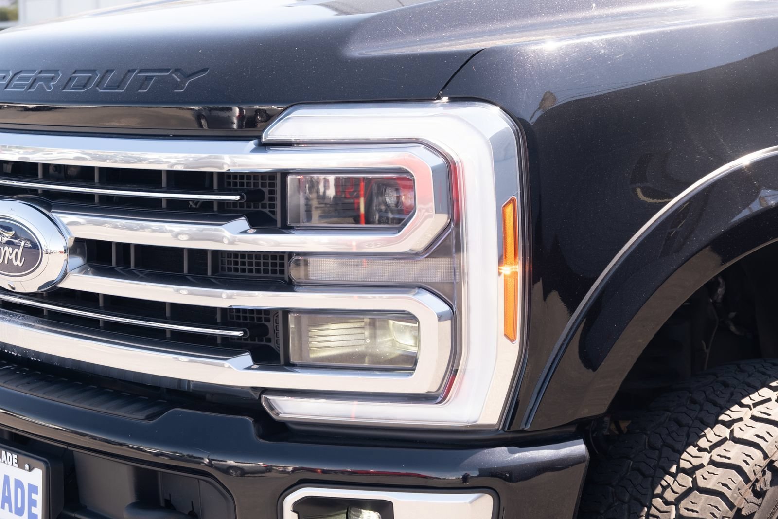 Used 2023 Ford F350 Limited w/ FX4 Off-Road Package AWD/4WD image 24