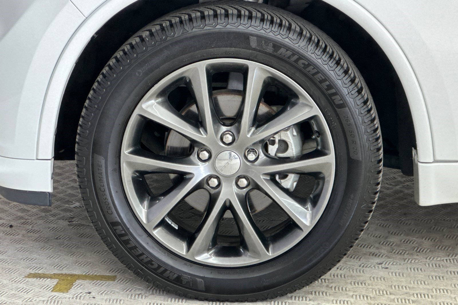 Used 2017 Dodge Durango GT image 12