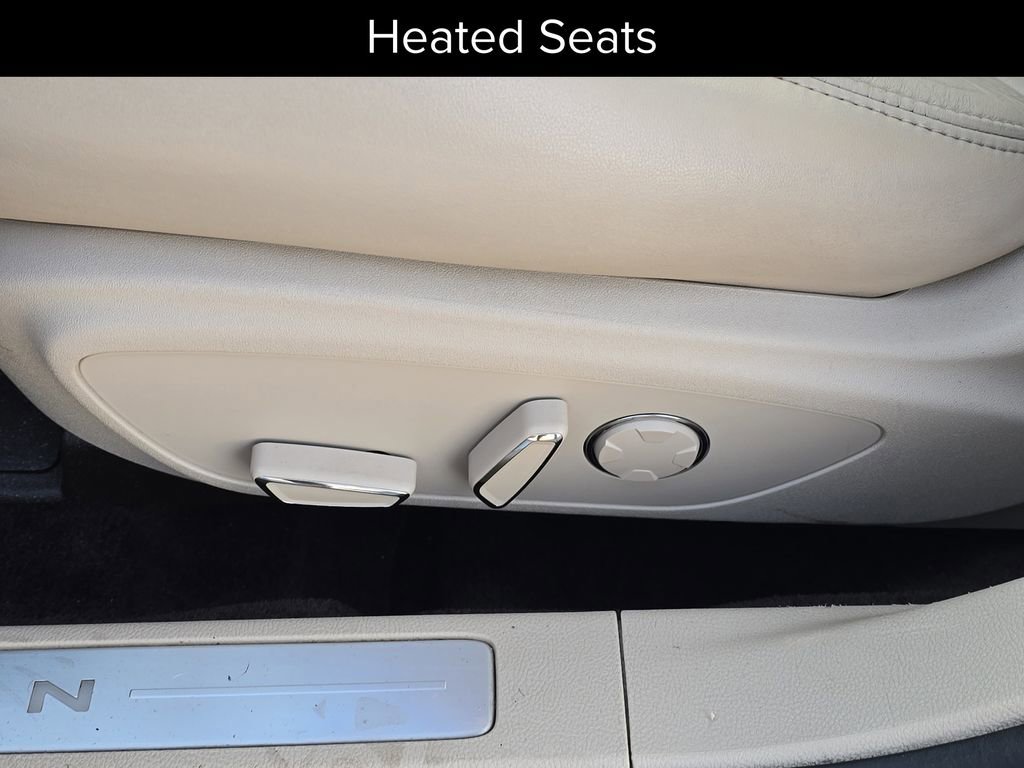 Used 2017 Lincoln MKZ Select w/ Select Plus Package image 8