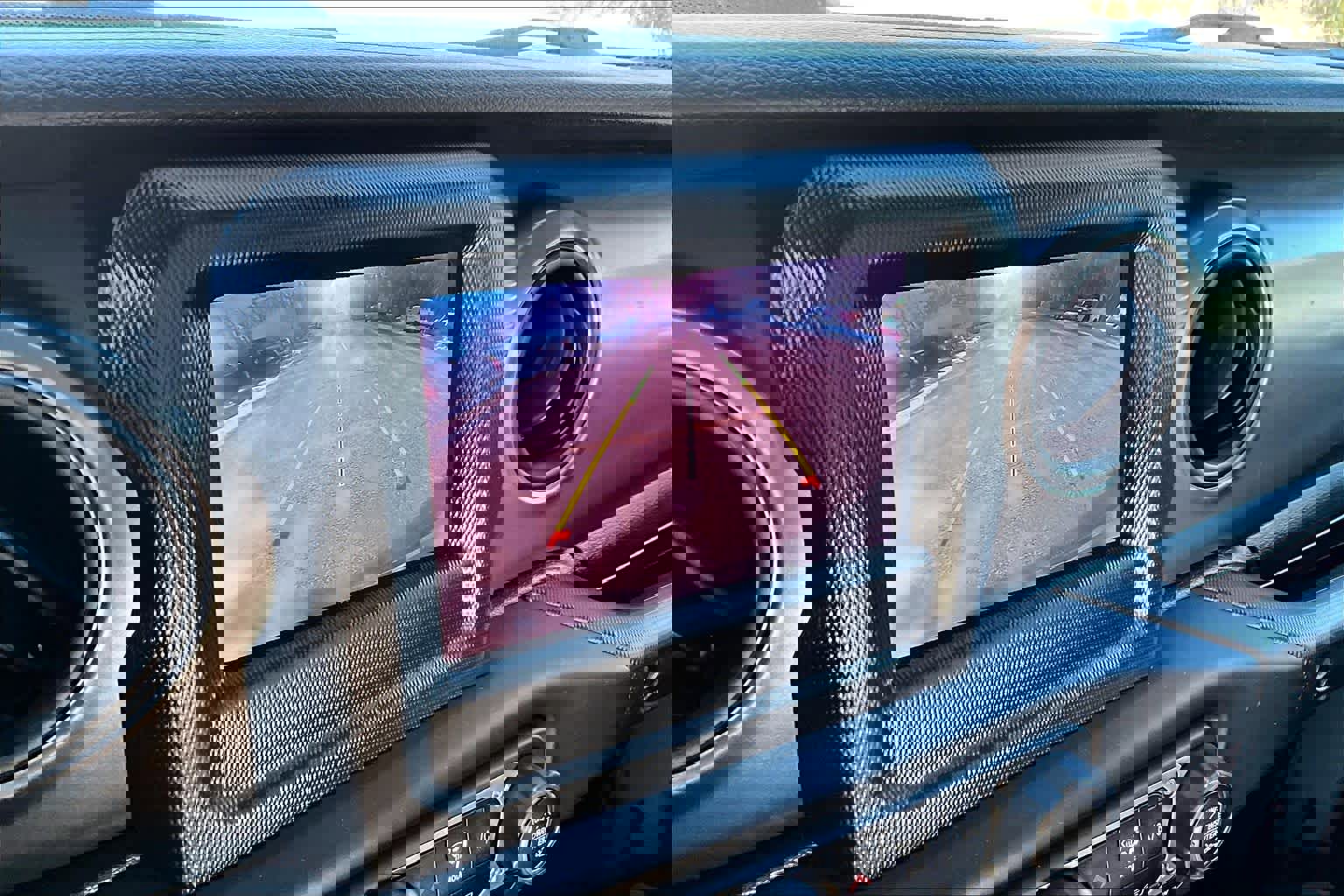 Used 2023 Jeep Wrangler Sport image 28